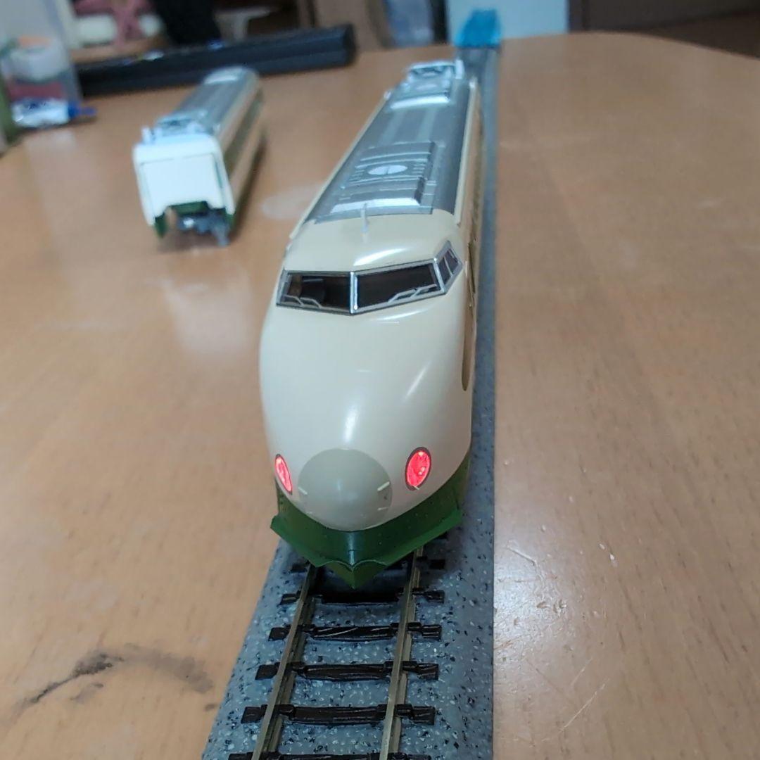 TOMIX 200系新幹線E編成 基本&増結セット