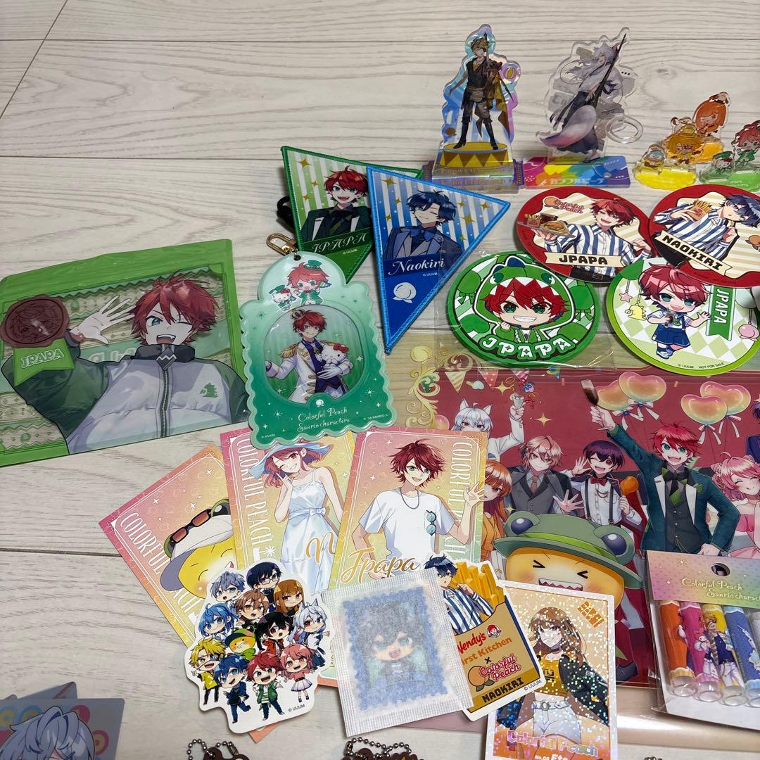カラフルピーチグッズ
