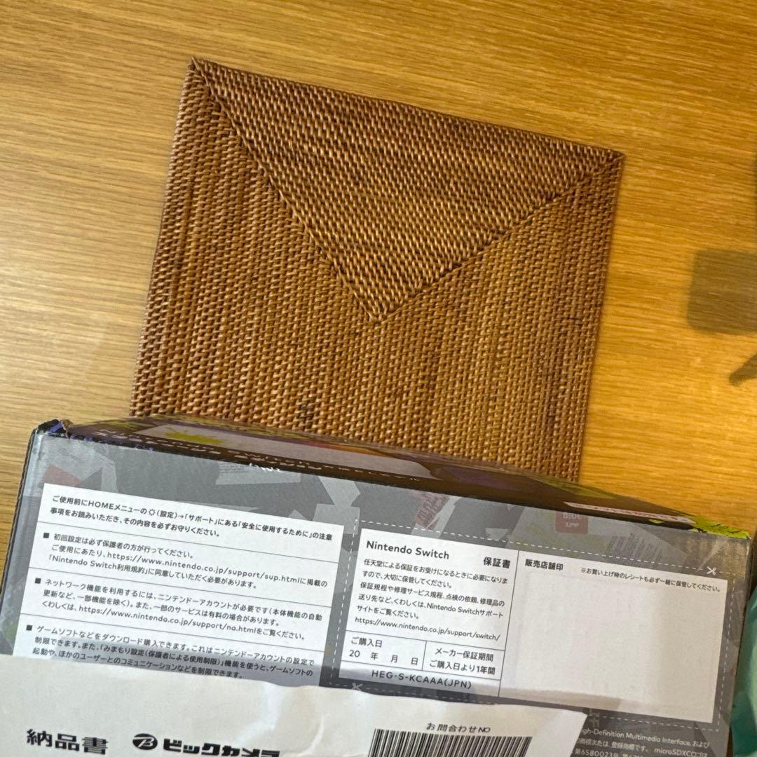 Nintendo Switchスプラトゥーン3エディション本体とおまけ付き