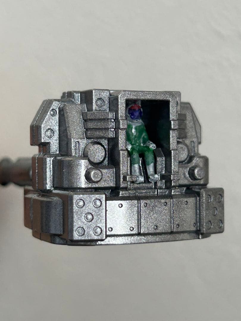 ガンプラ 【塗装済み完成品】MG 1/100 ドワッジ改 デザート・ロンメル機