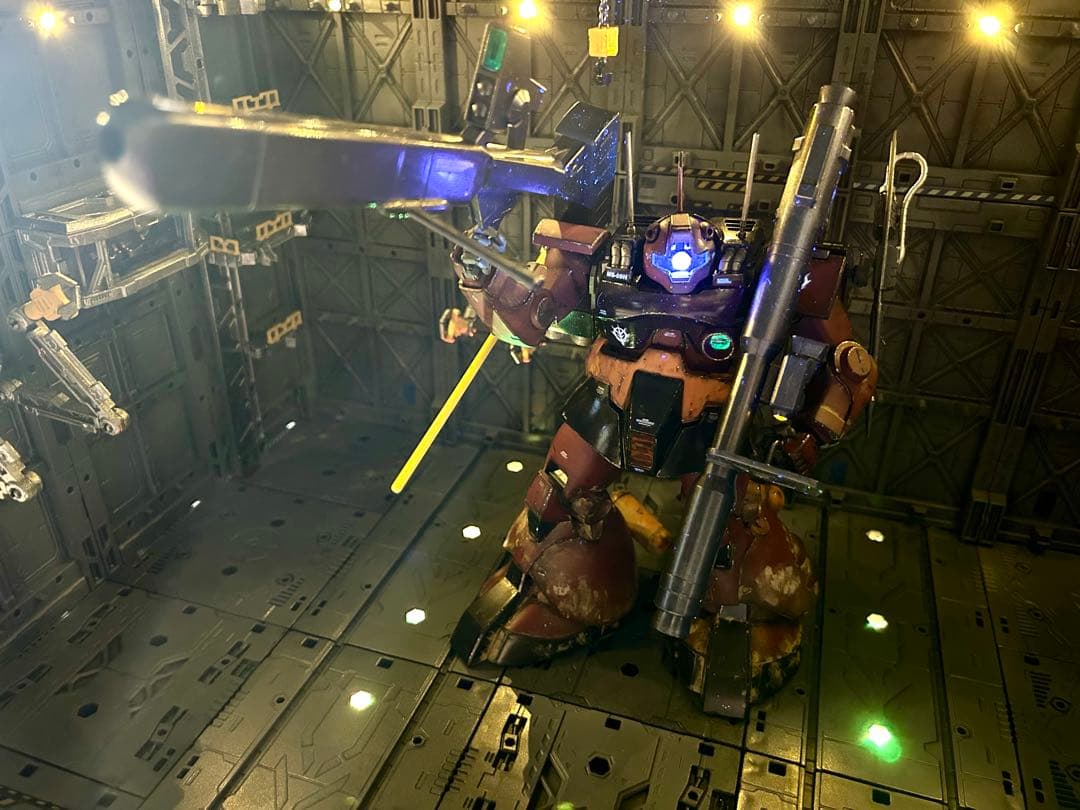 ガンプラ 【塗装済み完成品】MG 1/100 ドワッジ改 デザート・ロンメル機