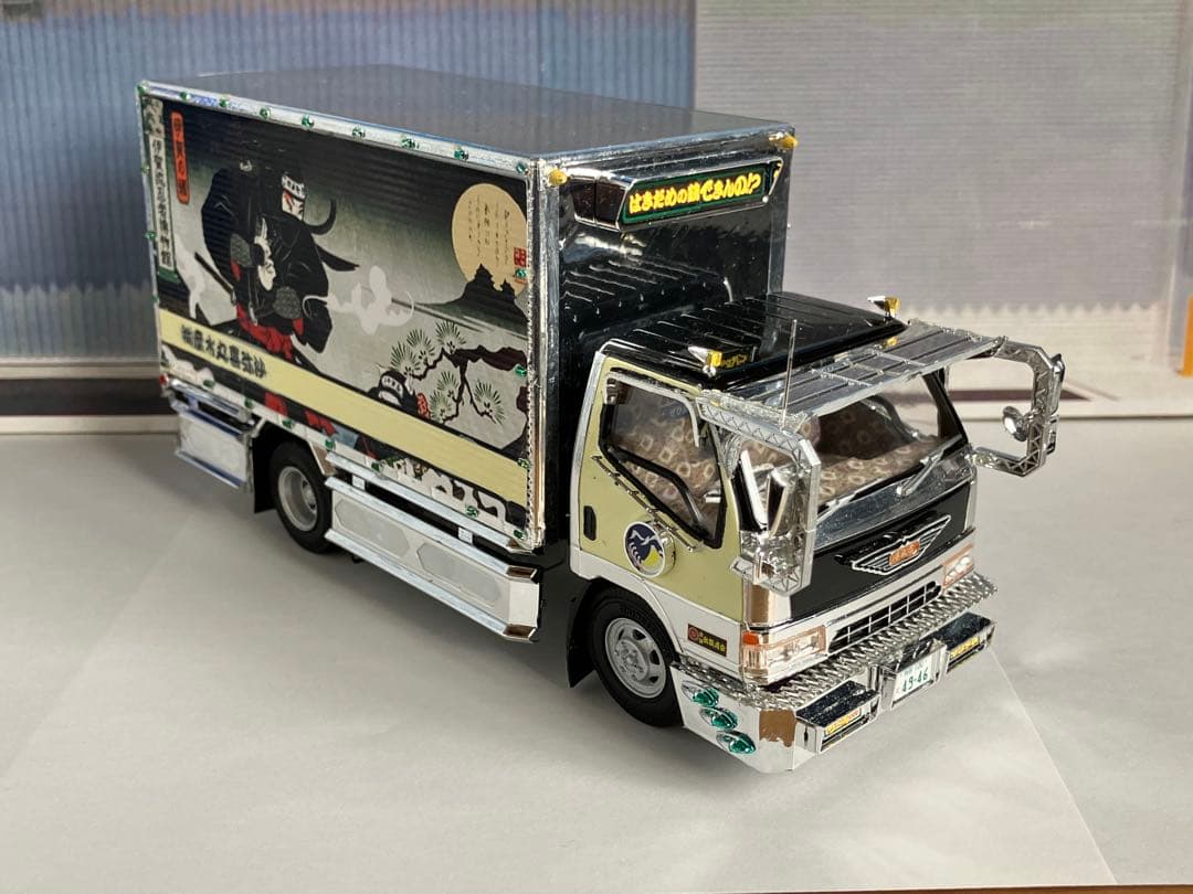 アオシマ　デコトラ風神.雷神キャンター自作改造、完成品