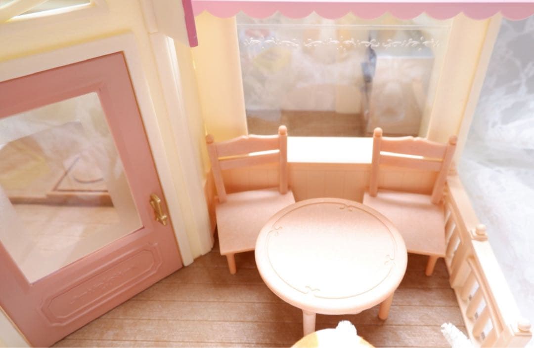【＊SOR＊】シルバニアファミリー⭐️森のおしゃれなケーキ屋さん⭐️
