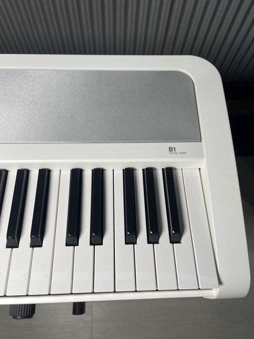 2019年製 KORG 電子ピアノ B1