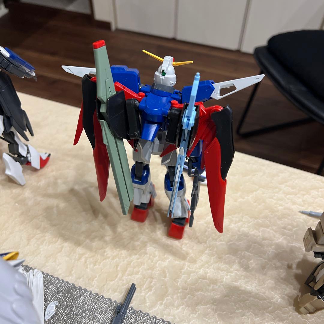 ガンダムモデル 10体　完成品（ジャンク）