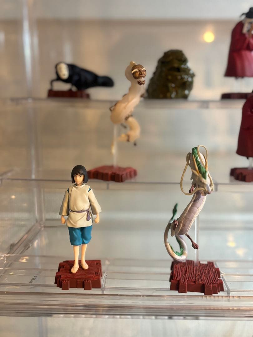 【クリアケース&おまけ付き】千と千尋の神隠し ポーズがいっぱいコンプリート