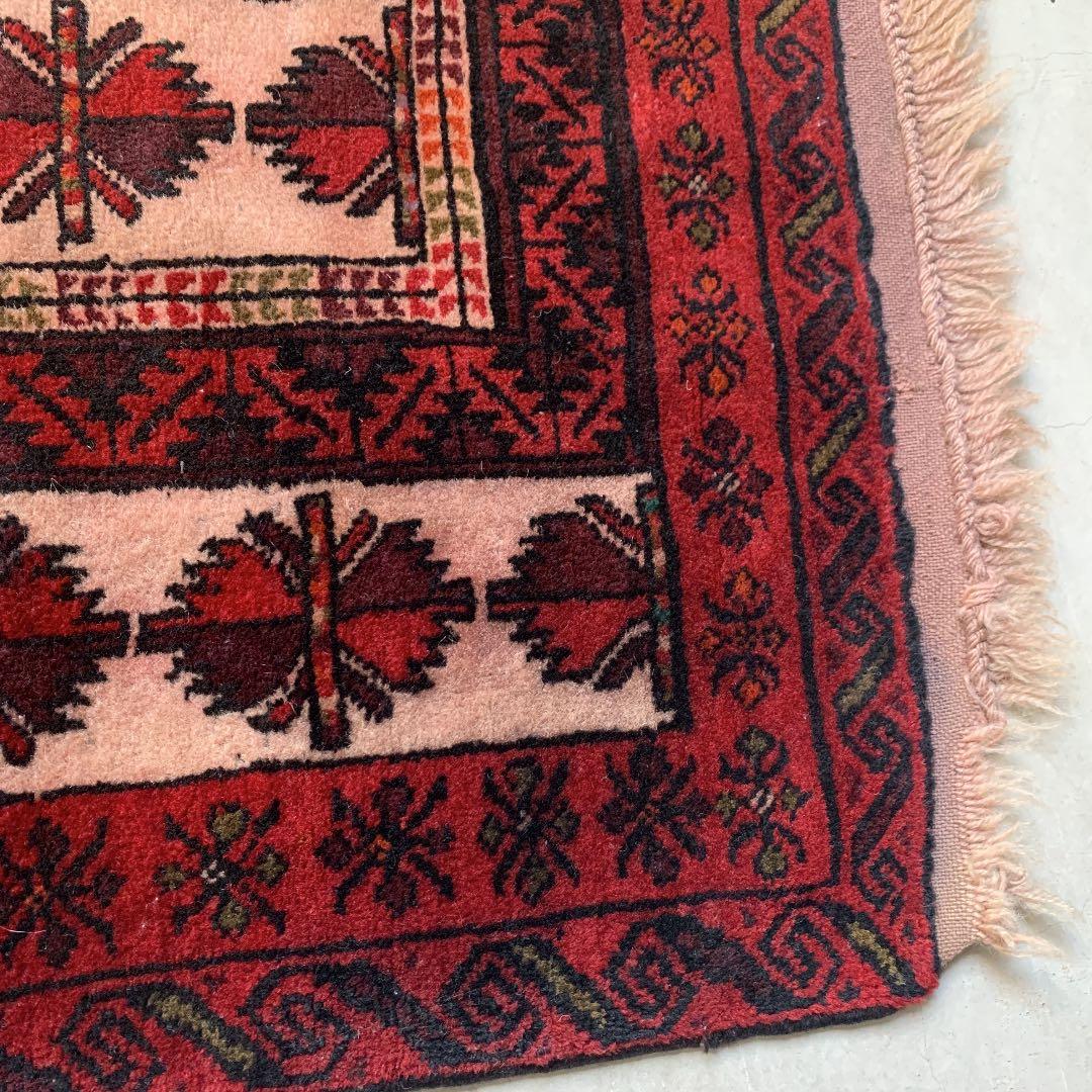 △ antique 絨毯 ② △