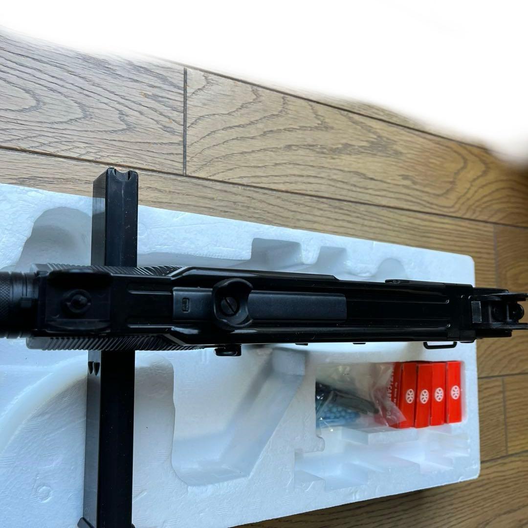 マルシン製UZI サブマシンガン