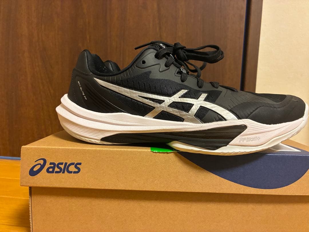 ASICS SKY ELITE FF 3 ブラック/ピュアシルバー 25.5cm