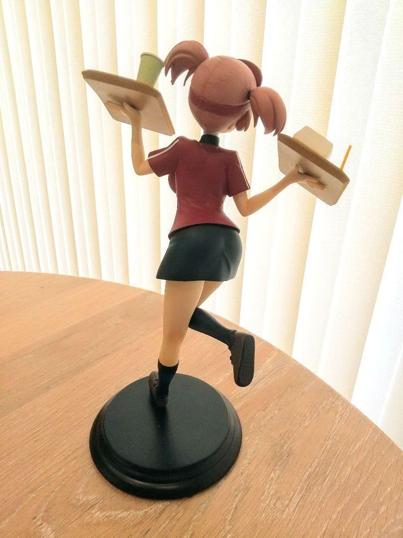 はたらく魔王さま！ 佐々木千穂 1/7 完成品フィギュア X-PLUS