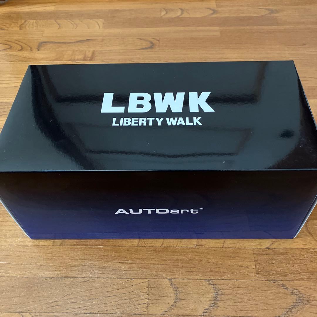 オートアート1/18⭐️LB★リバティ☆ウォーク⚡️ランボルギーニアヴェンタドール✨