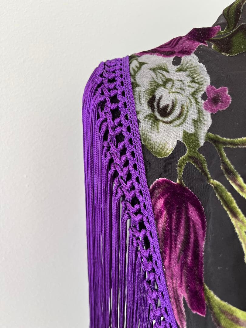 【アウトレット】フラメンコ　マントンシージョ　黒地xパープル花柄　パープルフレコ