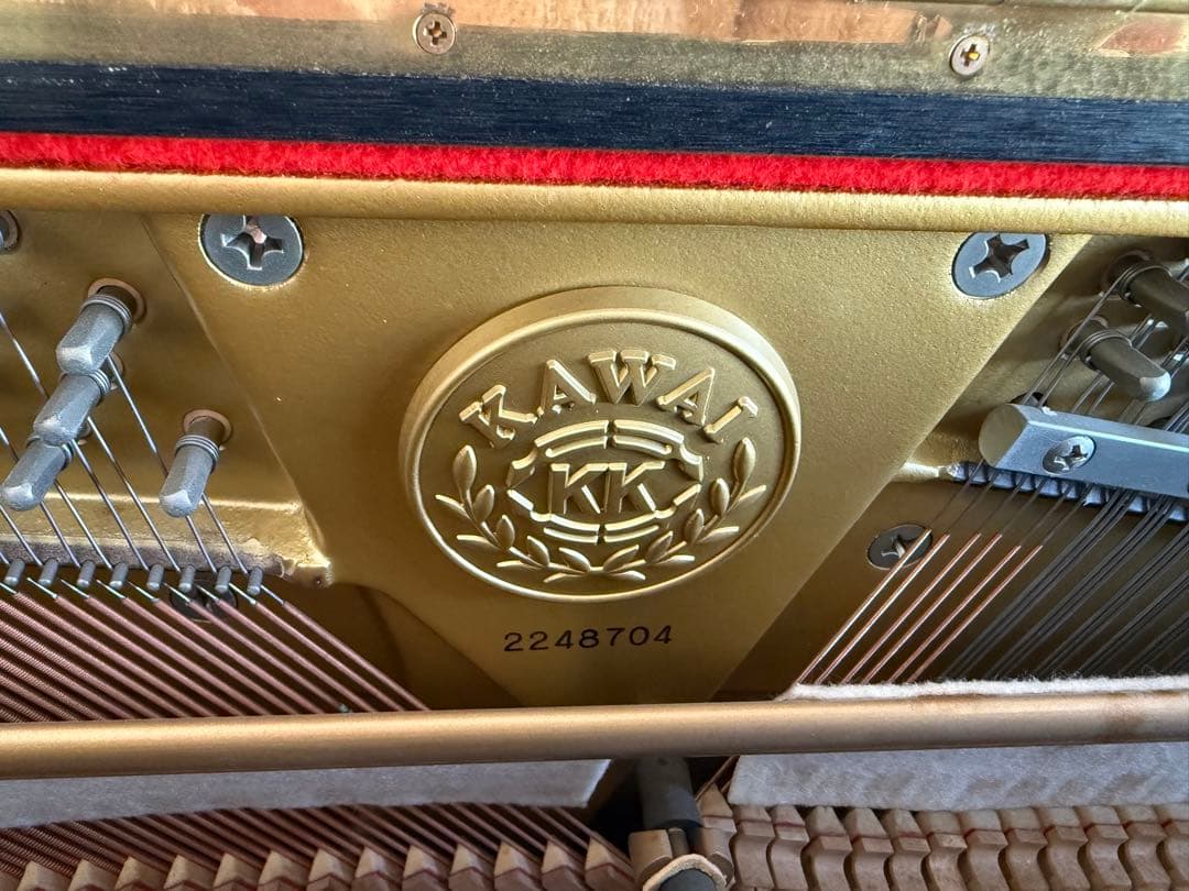 KAWAI アップライトピアノ 黒 椅子付き