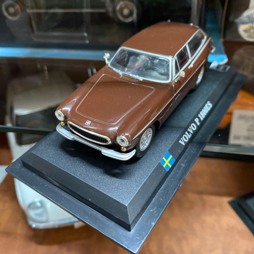 世界の名車コレクション　VOLVO P 1800ES 茶　ミニカー　デルプラド