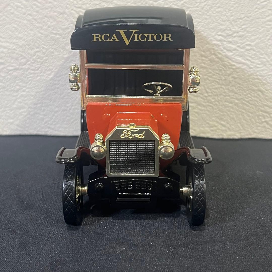 GEAR BOX TOY FORD ニッパー ミニカー ビクター犬