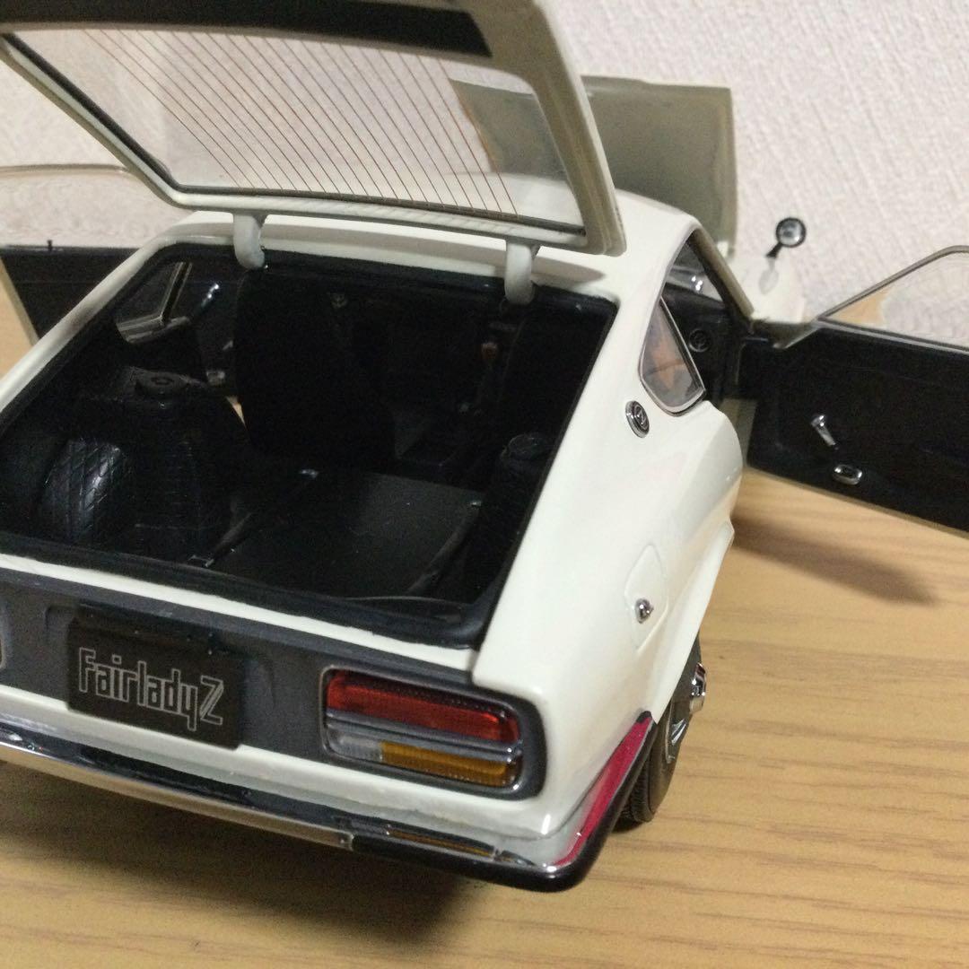 京商 ミニカー 日産フェアレディZ 1/18