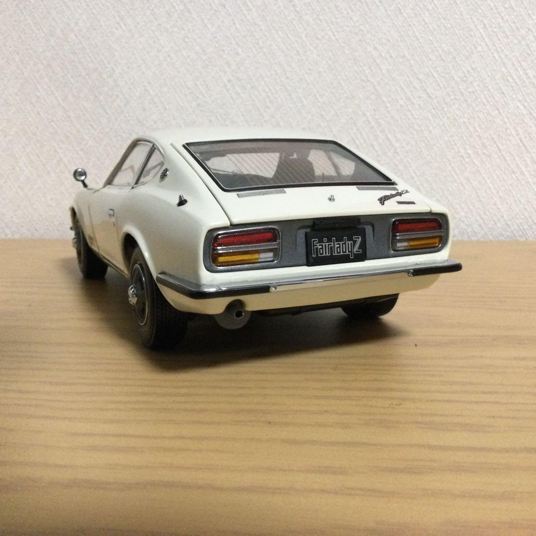 京商 ミニカー 日産フェアレディZ 1/18