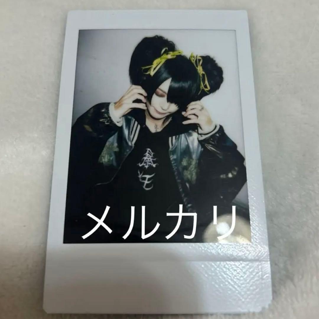 甘い暴力 咲 チェキ