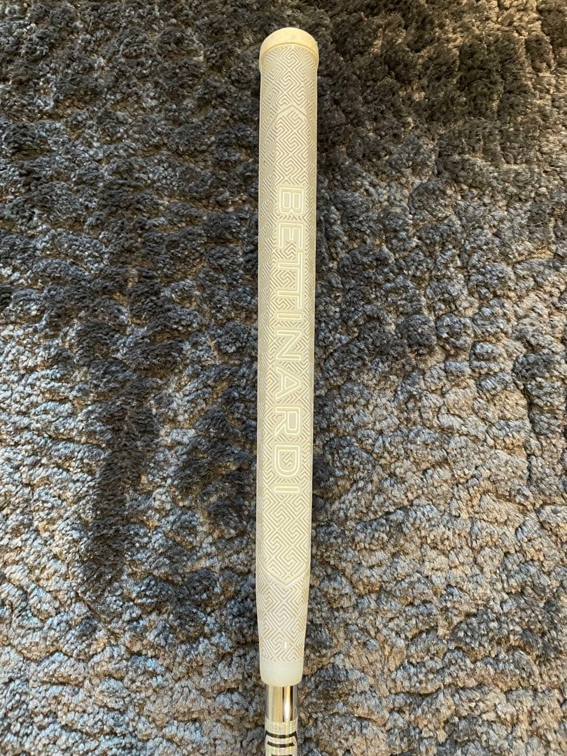 BETTINARDI Queen B #11 パター
