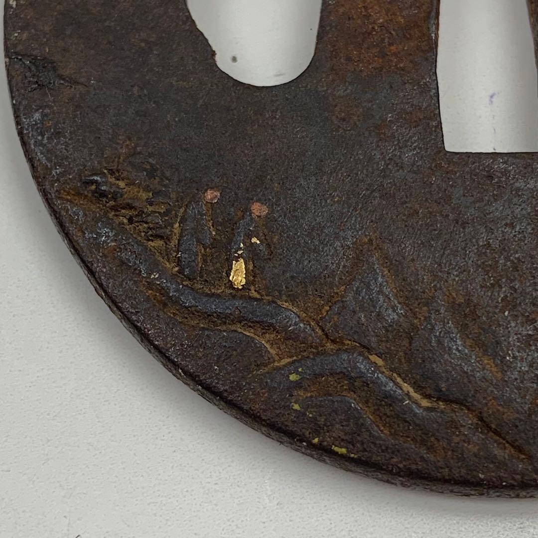 刀鍔 金象嵌 金彩 刀装具 鉄鍔 山水家人図 時代物