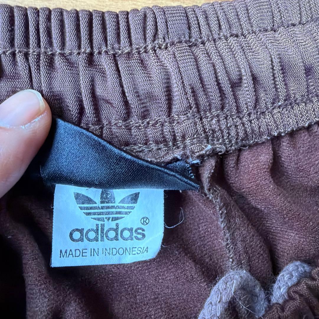 adidas トラックパンツ 80s 在原みゆ紀 茶色