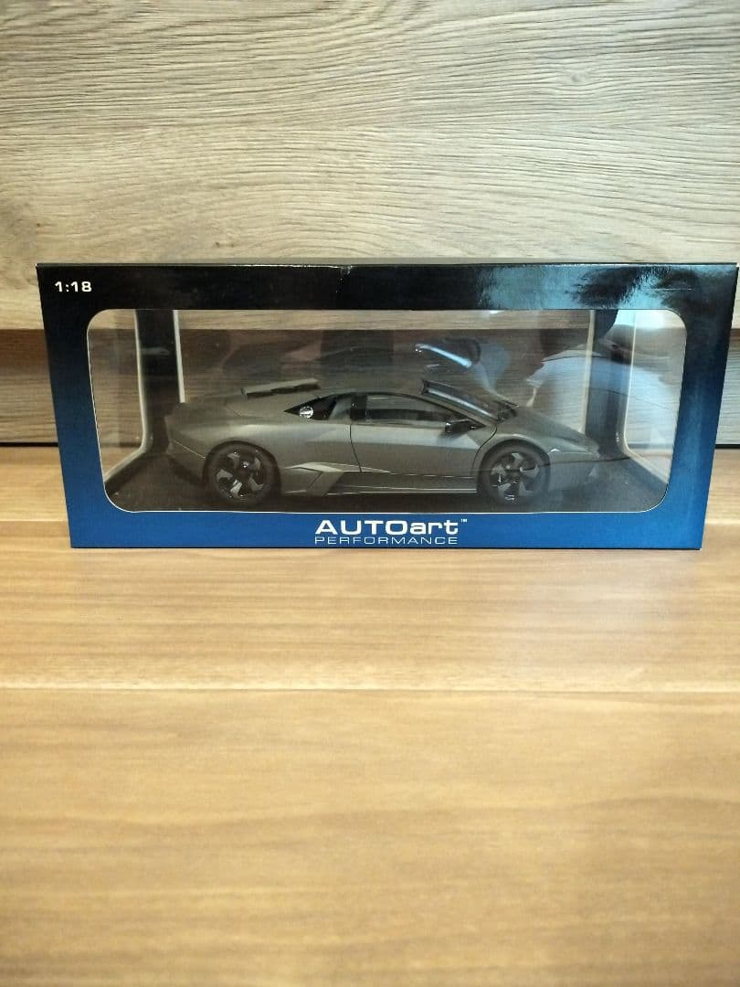 AUTOart 1/18 ランボルギーニ レヴェントン グレー オートアート
