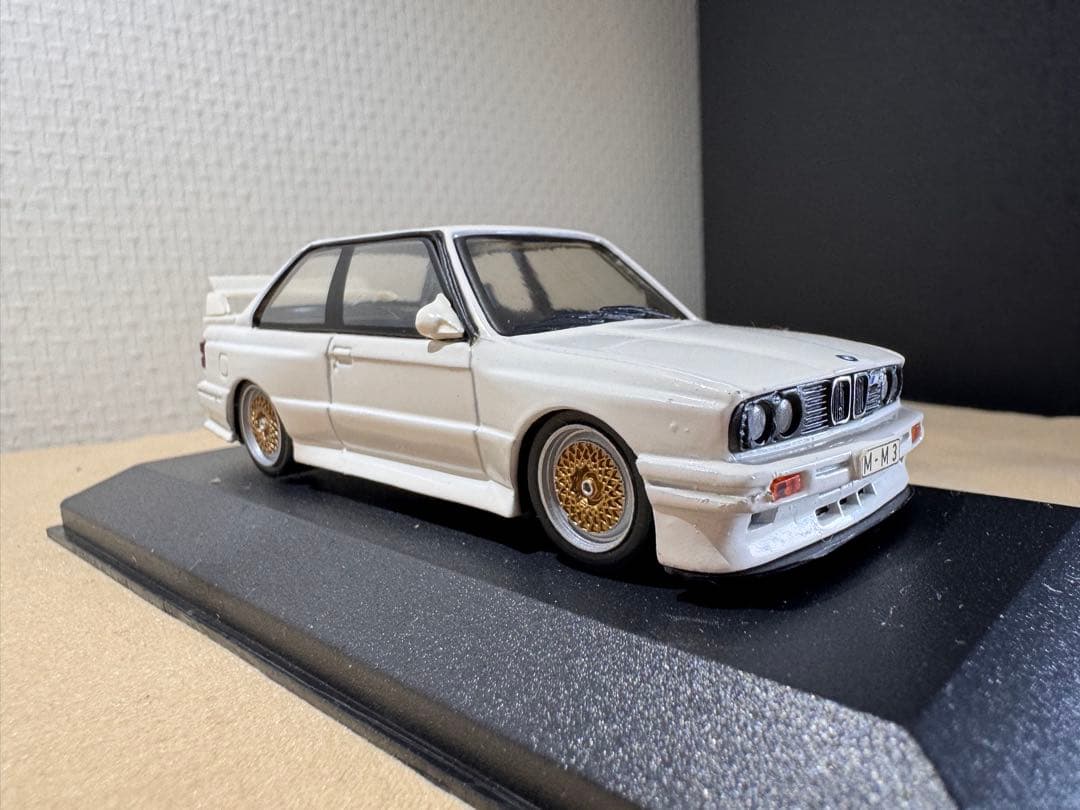 MINICHAMPS  M3 ホワイト ミニカー 1/43
