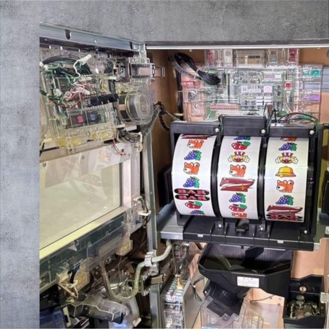 スロット実機 ファンキージャグラー 動作品 鍵・メダル付き