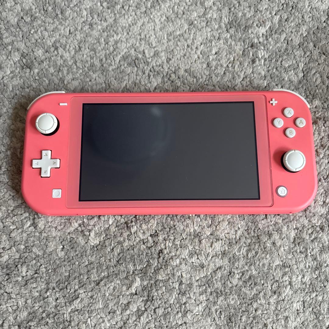 Nintendo Switch LITE コーラル