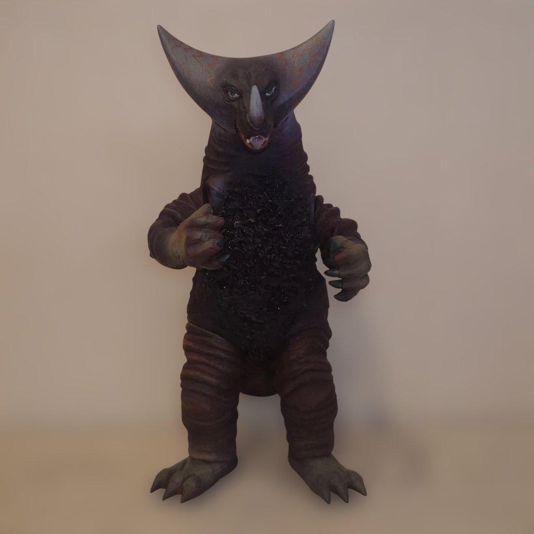 エクスプラス大怪獣シリーズ ゴモラ　尻尾・交換可 ウルトラマン 箱なし