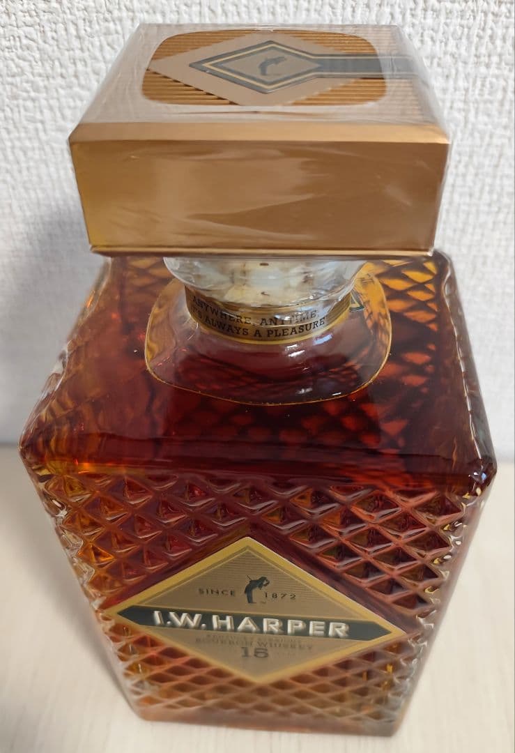 【たらば蟹】I.W.ハーパー 15年 バーボン 750ml ALC43％