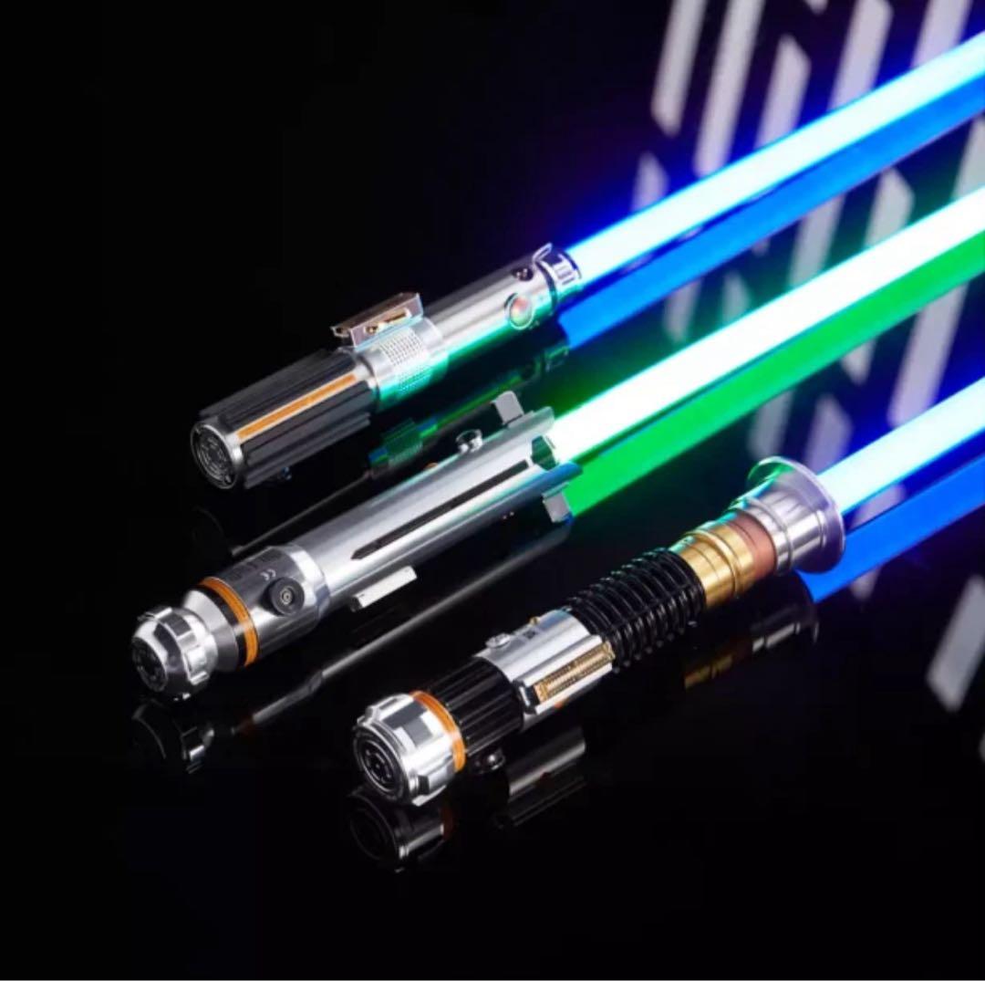 スターウォーズ レガシー ライトセーバー 【全世界限定3000セット】