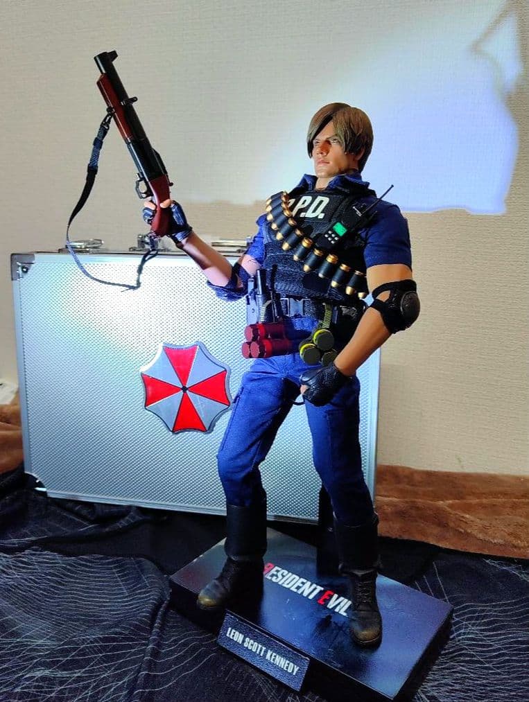 CAPCOM.バイオハザード②[レオン(RPD筋肉ver)]本日限定価格!!