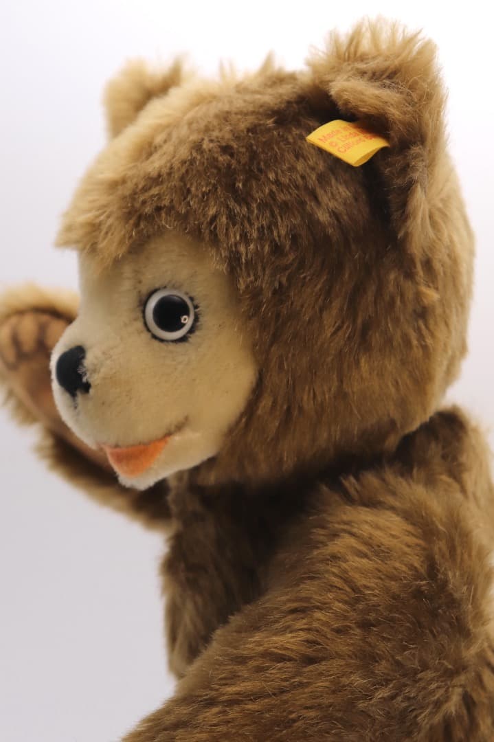 べリーマン・ベア STEIFF リンダ・マリンズサイン入り ぬいぐるみ