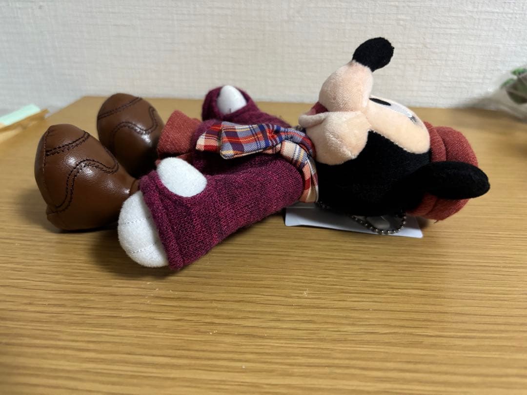 ミニーのスタイルスタジオ 秋 ぬいぐるみバッジ　ディズニー　#1