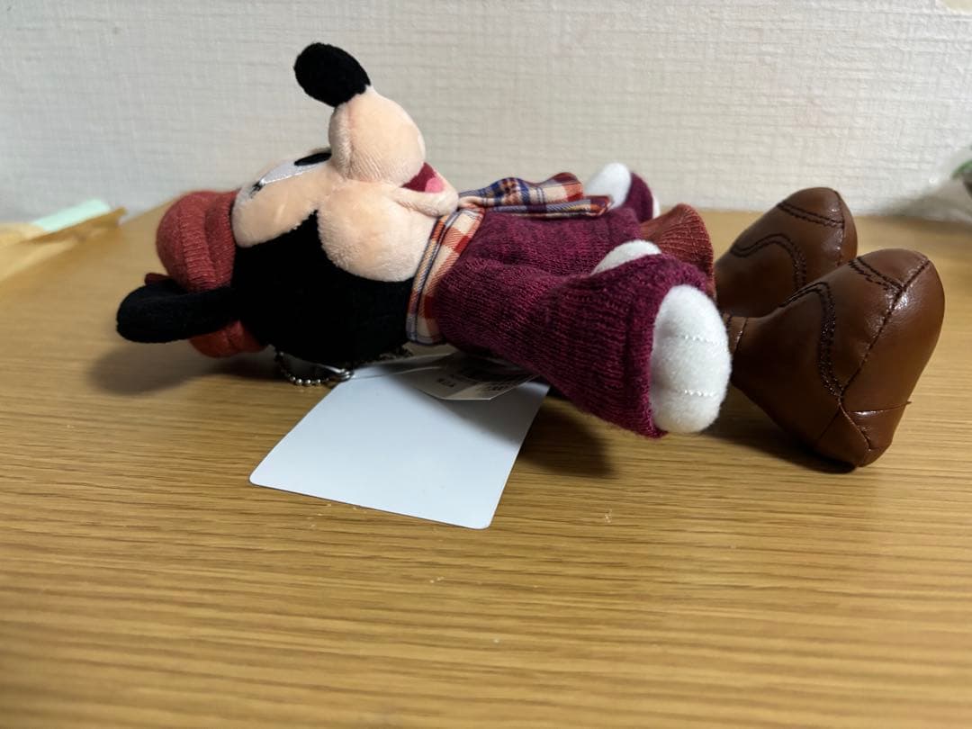 ミニーのスタイルスタジオ 秋 ぬいぐるみバッジ　ディズニー　#1