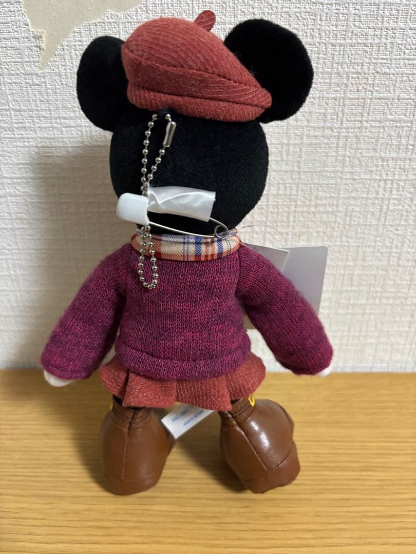ミニーのスタイルスタジオ 秋 ぬいぐるみバッジ　ディズニー　#1