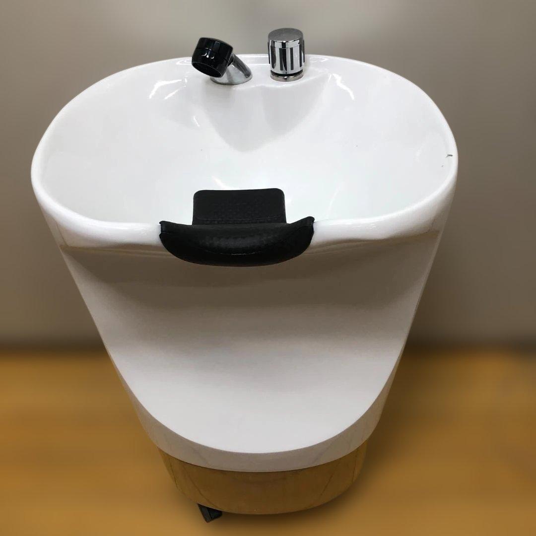 美品 EMS ペロ 移動式 プライベートサロン 使用1年 112930