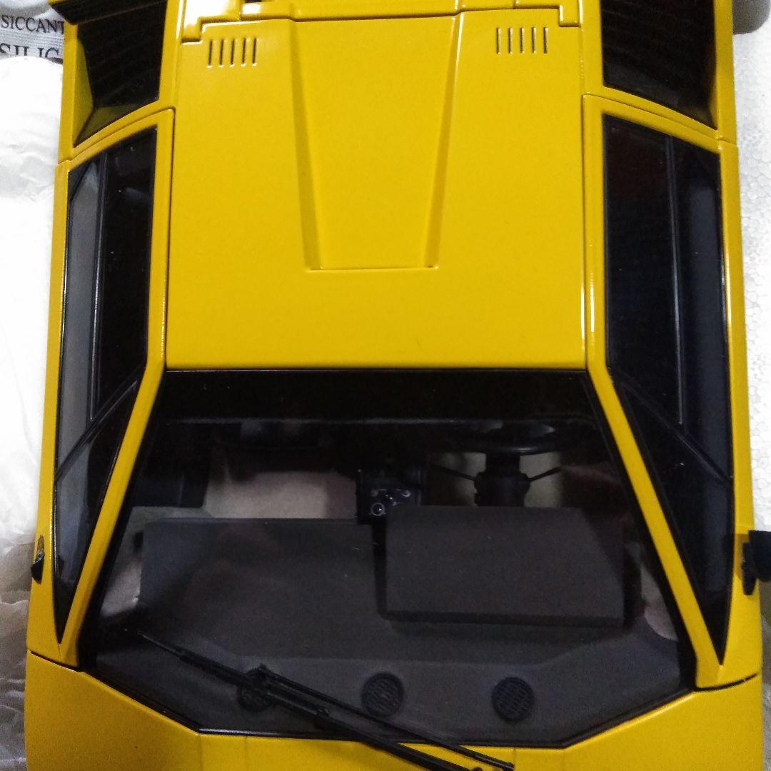 京商　ランボルギーニ　カウンタック　1/12 イエロー　右ミラーとれてます