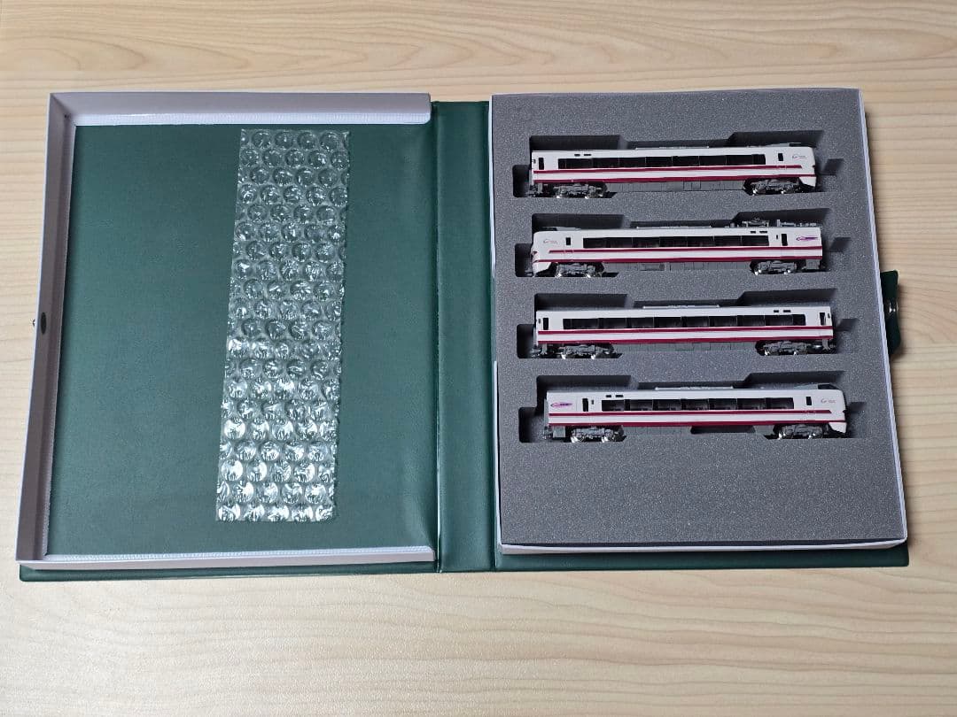 【新品未使用】KATO 10-810 683系8000番 スノーラビット