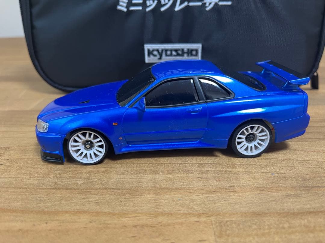 京商　ミニッツRWD R34 GT-Rボディ他オプション付き