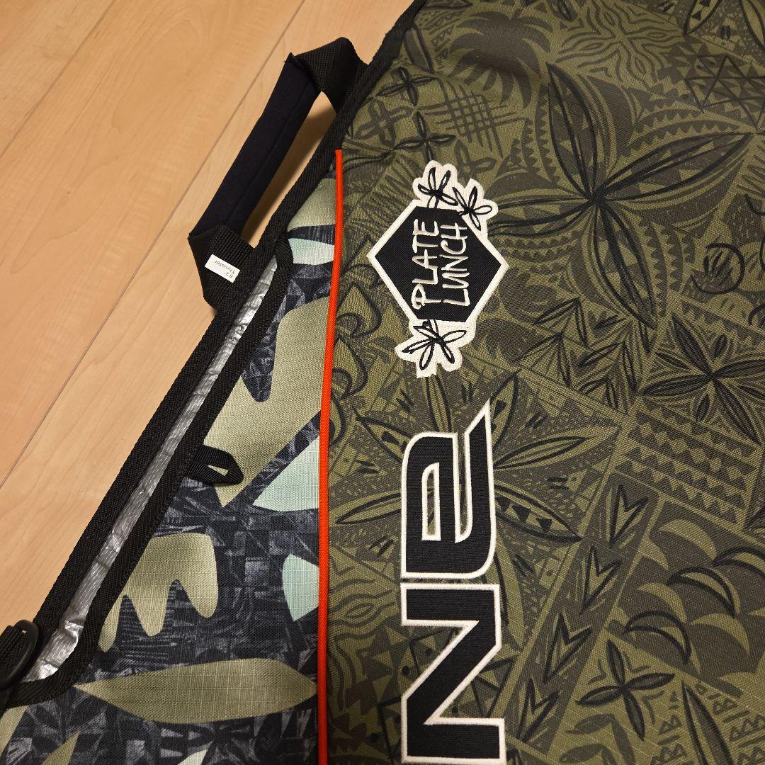 DAKINE PLATE LUNCH サーフボードハードケース