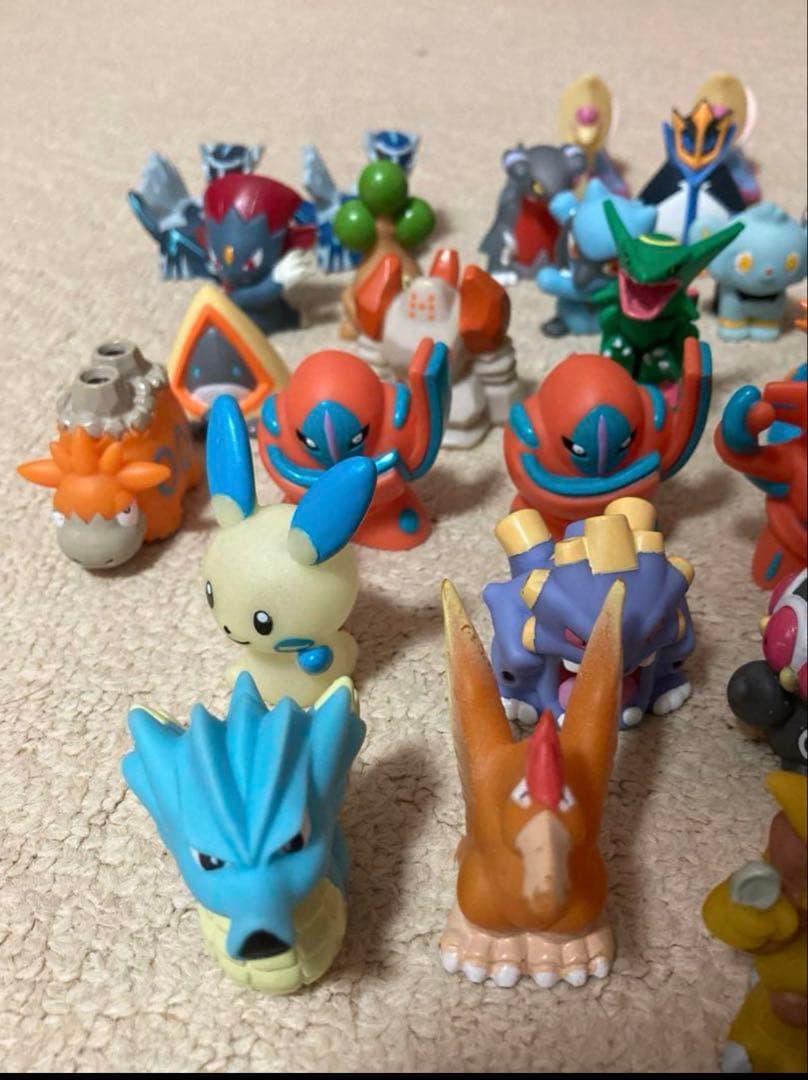 ポケットモンスター ソフビ人形 48体＋22体 POCKET MONTER