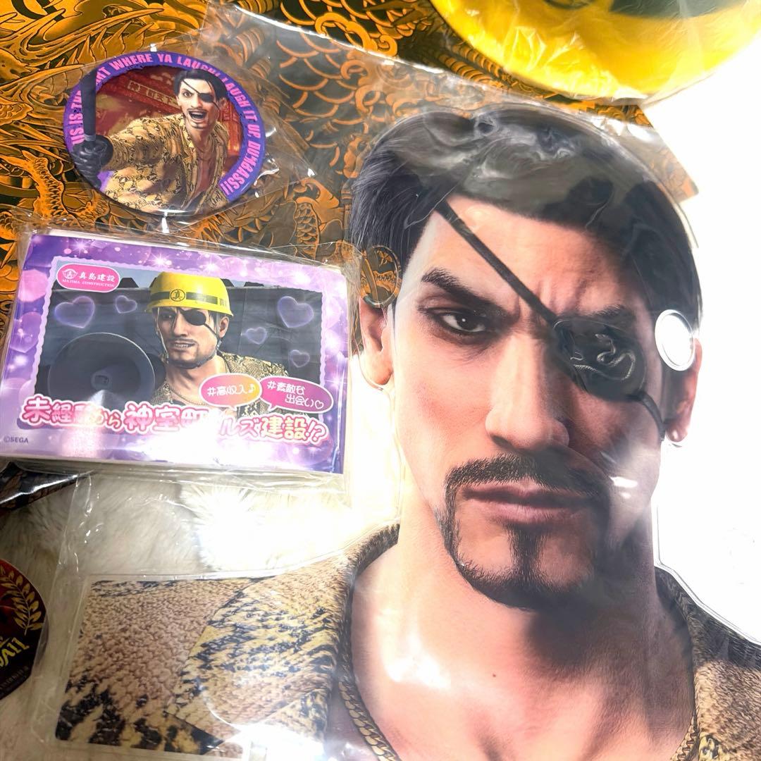 龍が如く 真島吾朗 ヘルメット 真島建設 クリアファイル 缶バッジ 新品✨️