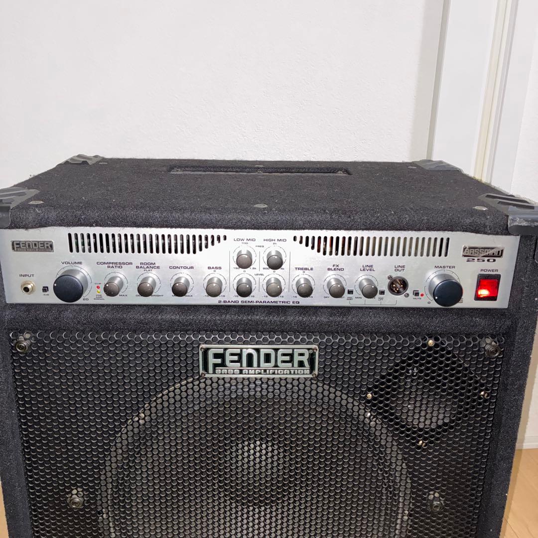 希少　フェンダー Fender USA ベースアンプ BASSMAN 250