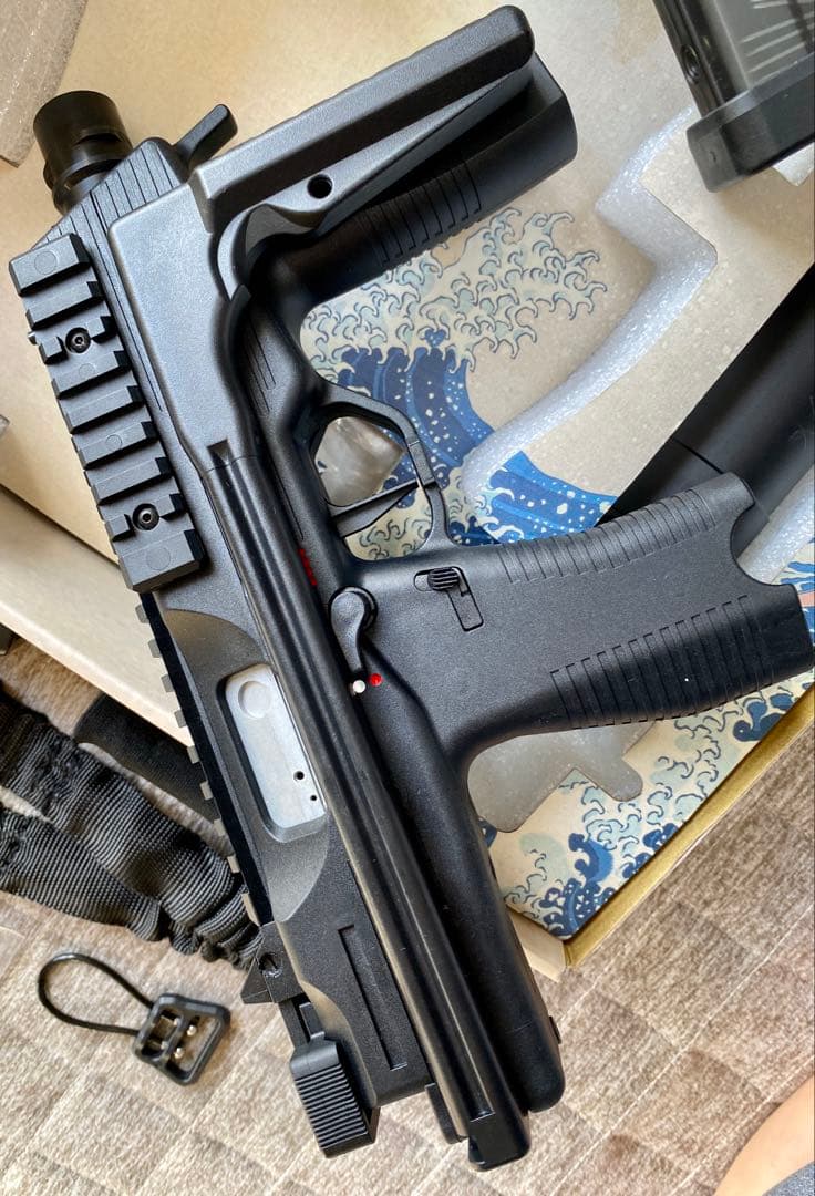 丸山製作所　MP9 ガスガン