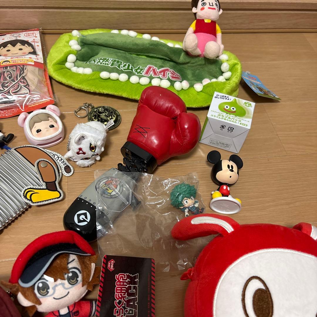 プラモデル　フィギュア　ぬいぐるみ　キーホルダーなどまとめ
