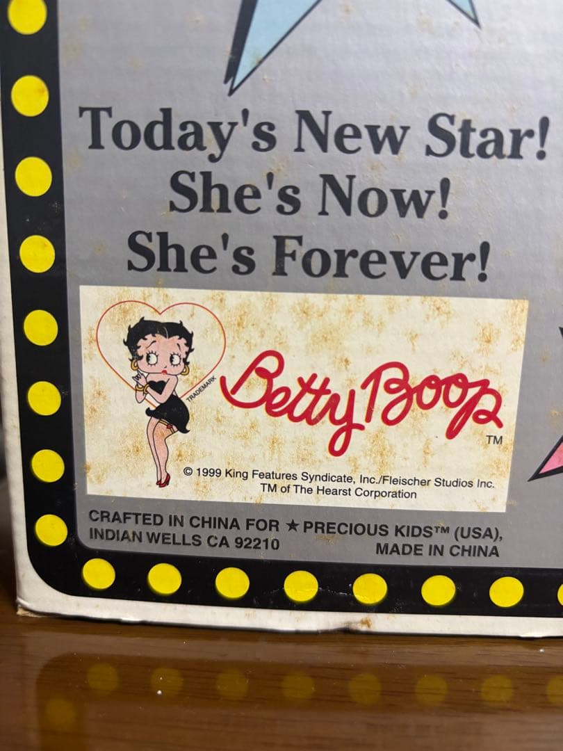 値下げ【激レア　USJ開演前招待で購入】ベティ・ブープ BETTY BOOP