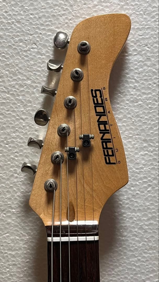 フェルナンデスSSHストラトキャスター　Fernandes