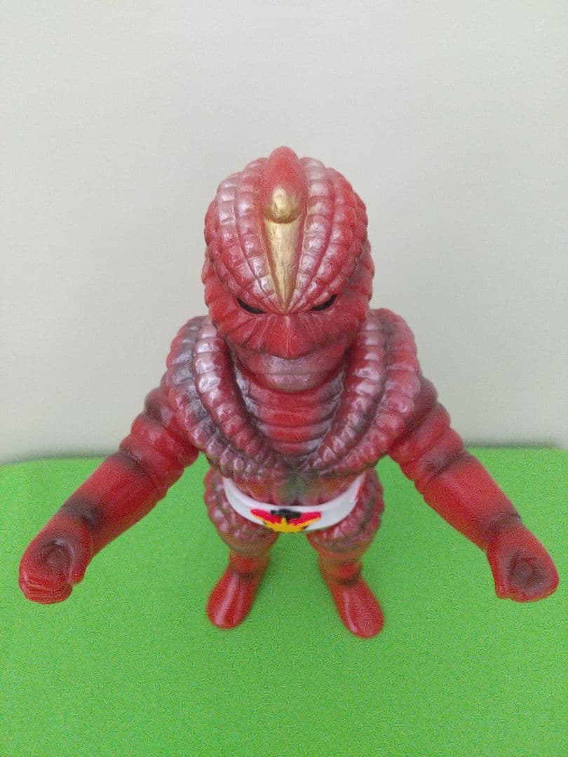サナギマン（イナズマン）東映レトロソフビコレクション